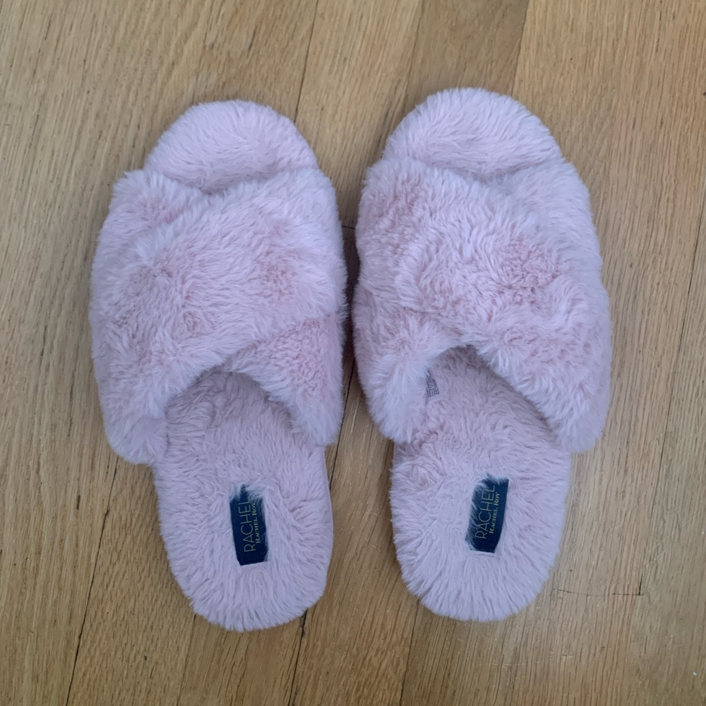 Women’s Slip-On Slippers, Dusty Pink, Fuzzy Crisscross Slide Slippers size 7-8